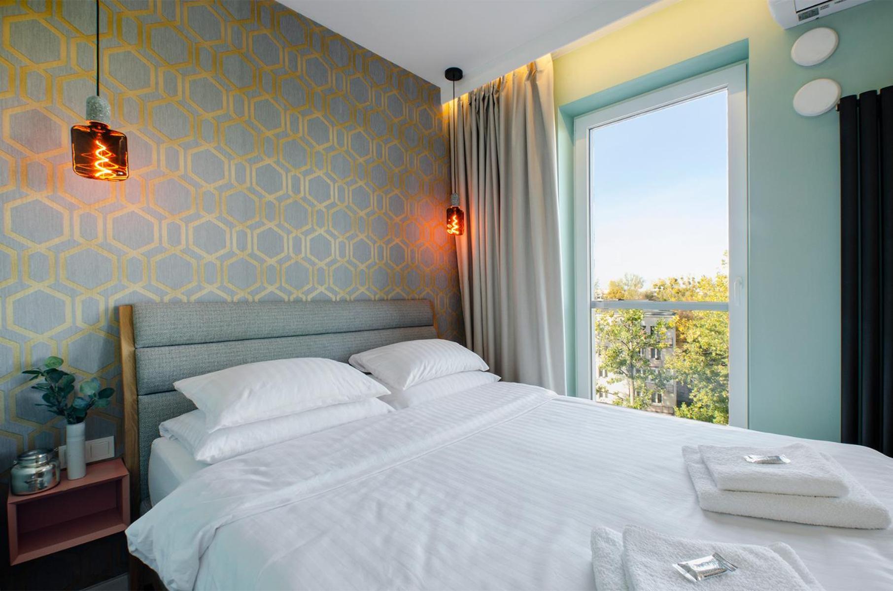 Queen Size Bed - Apartament Obok Manufaktury W Centrum Lodzi - Parking Gratis!!! Exterior photo